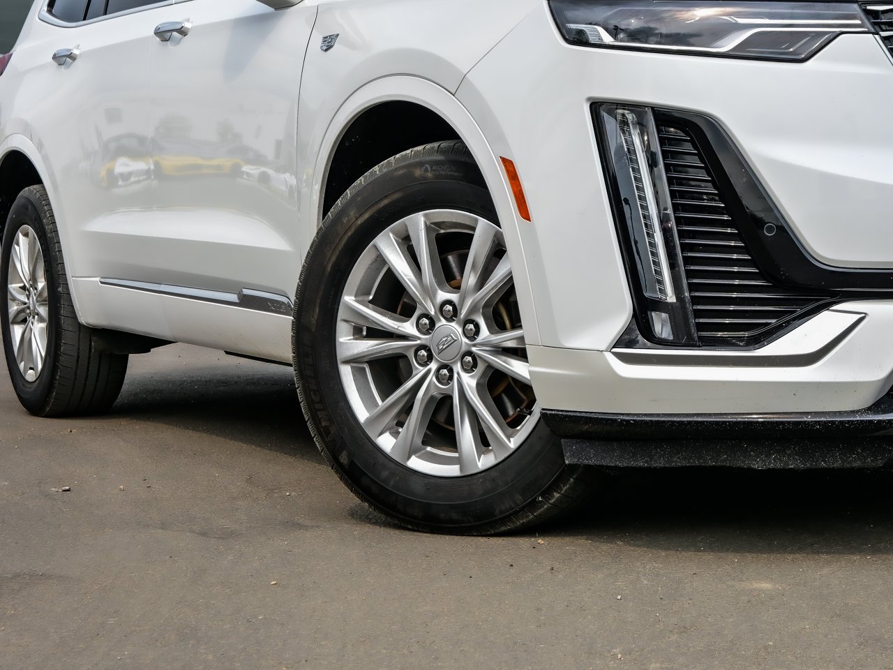 2024 Cadillac XT6 AWD 4dr Luxury White Sherwood Park - photo #5