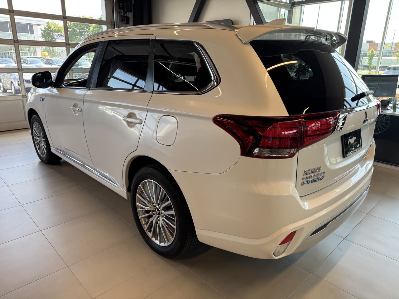 2022 Mitsubishi Outlander PHEV