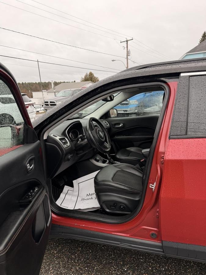 Jeep Compass 2018 Rouge Lac Mégantic - photo #7