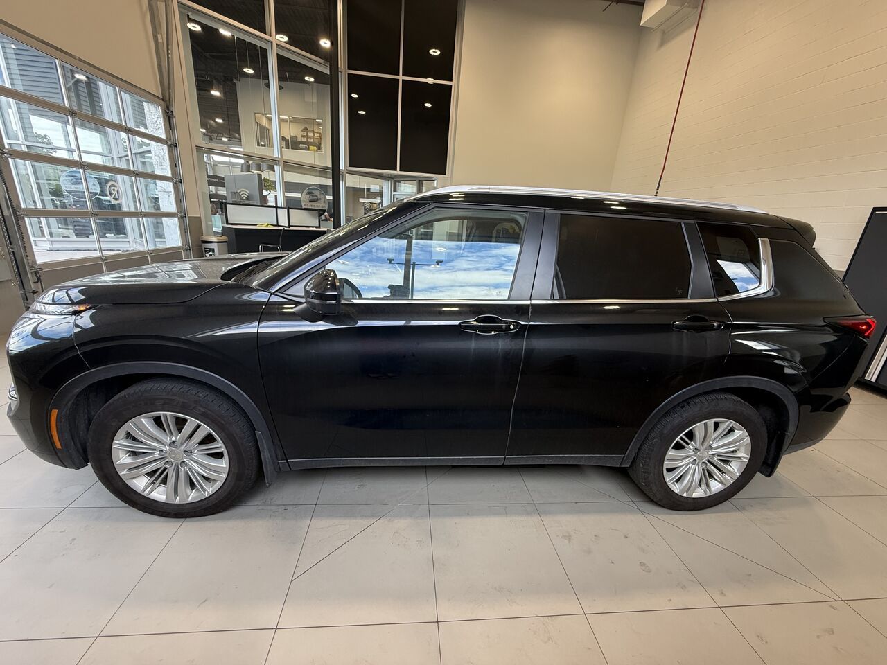 2024 Mitsubishi Outlander
