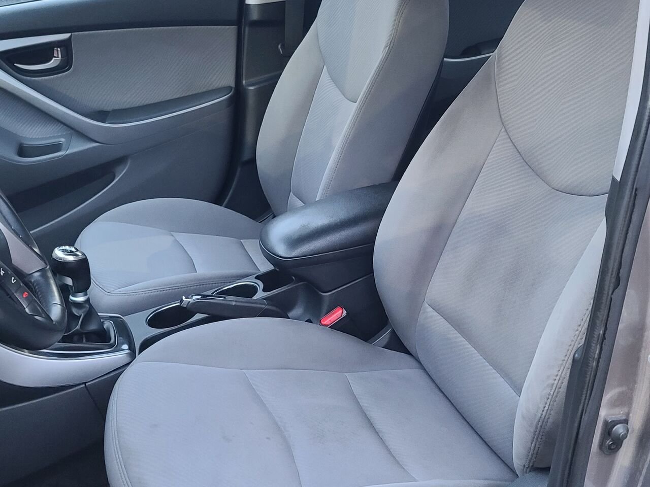 2013 Hyundai Elantra Bronze  - photo #2