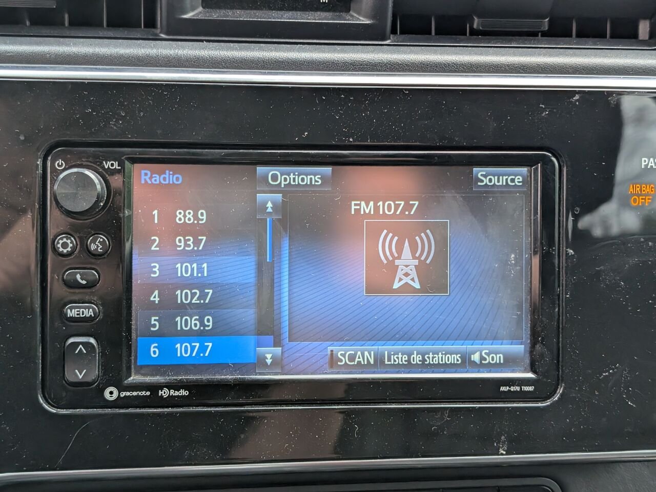 Toyota Corolla iM BASE/SIÈGES CHAUFFANTS/CAMÉRA DE RECUL/BLUETOOTH/AC 2018 Blanc Sherbrooke - photo #9