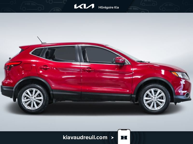 2017 Nissan Qashqai Red Laval - photo #7