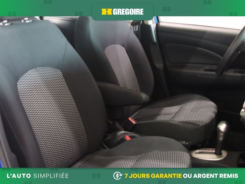 2019 Nissan MICRA Blue Blainville - photo #28