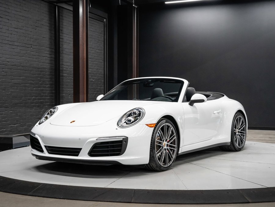 2018 Porsche 911 2018 White