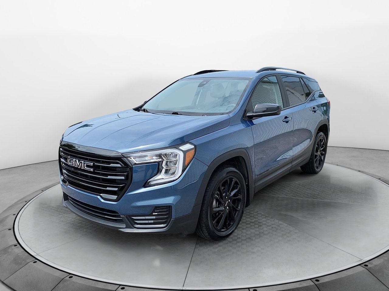 2024 GMC Terrain VIN 3GKALTEG3RL169081 Grey Chicoutimi - photo #0