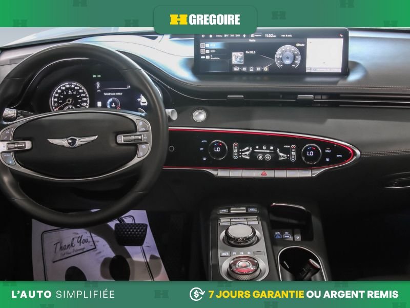 2023 Genesis GV70 White Saint-Eustache - photo #26