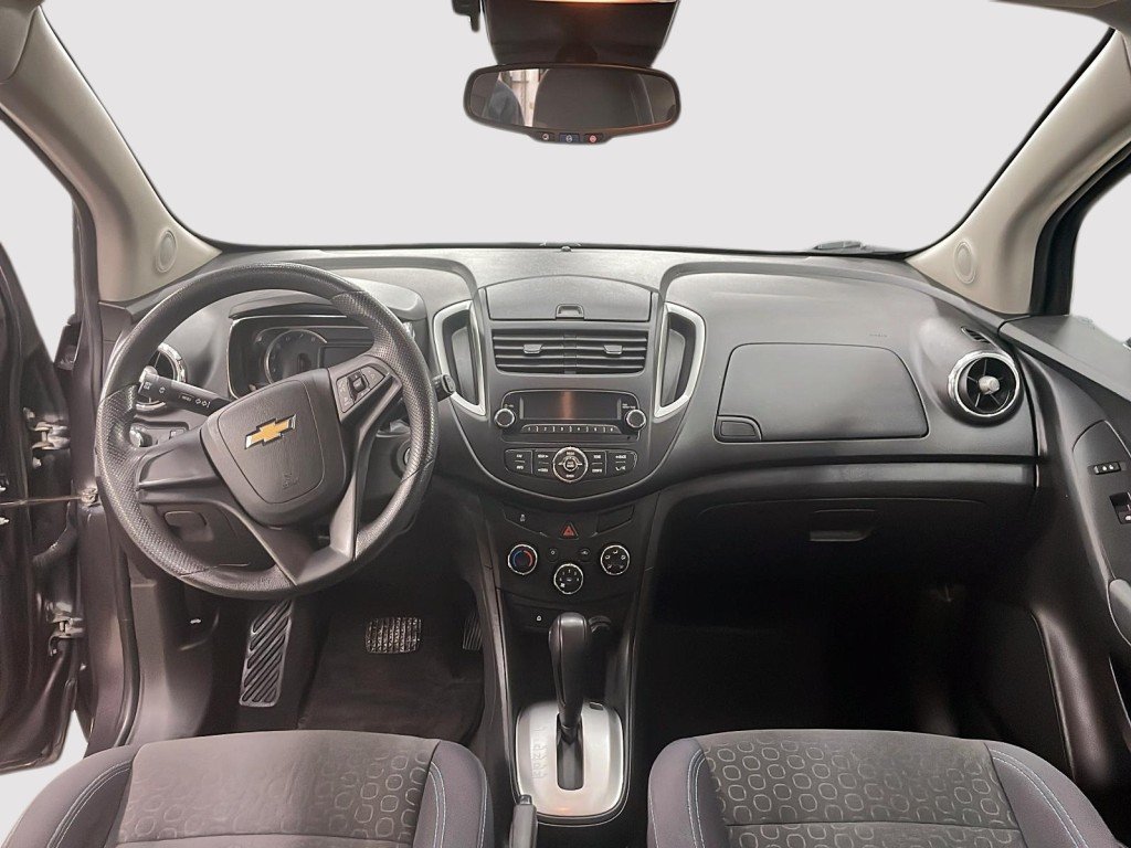 Chevrolet Trax 2014 mauve Amos - photo #12