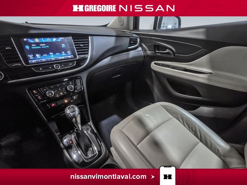2019 Buick Encore White Laval - photo #23