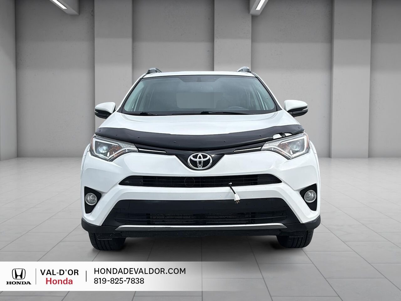 Toyota RAV4 AWD 4 portes XLE 2016 Blanc Val-d'Or - photo #1