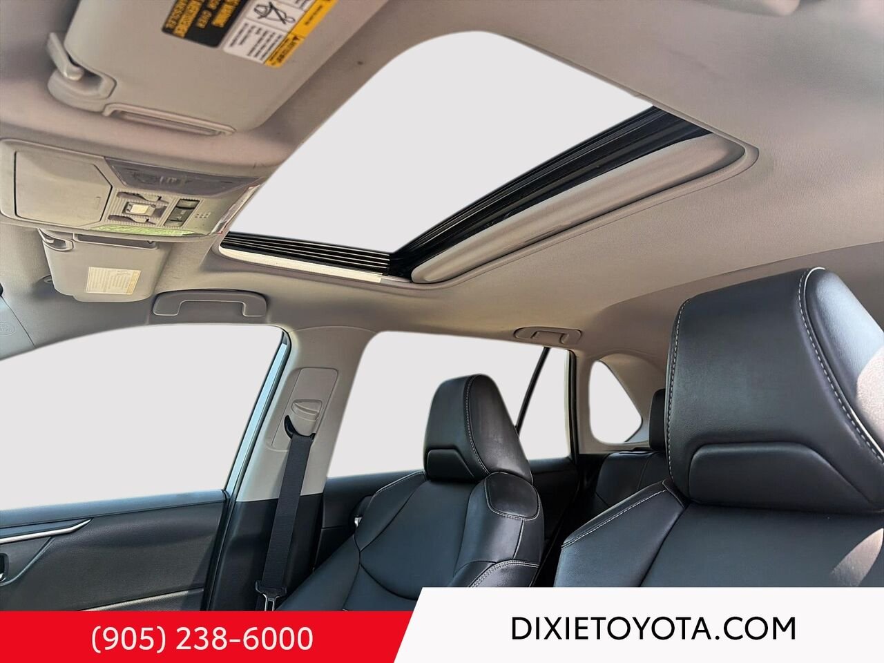 2022 Toyota RAV4 XLE PREMIUM AWD / HEATED SEATS / MOONROOF / LEATHER SURFACE / CARPLAY AND ANDROID AUTO Silver Sky Metallic Mississauga - photo #10