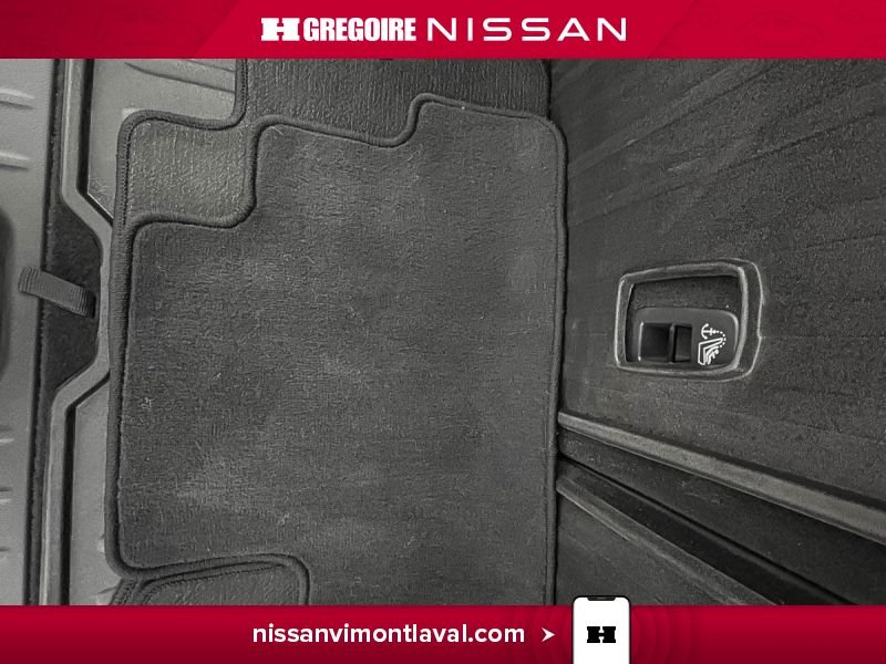 2023 Nissan Pathfinder Green Laval - photo #19