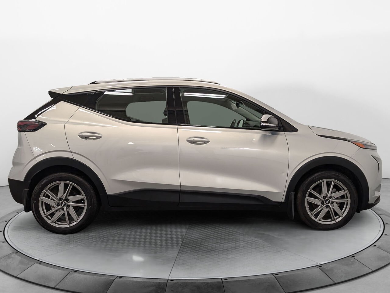 CHEVROLET BOLT EUV LT 2023 Gris Sherbrooke - photo #6