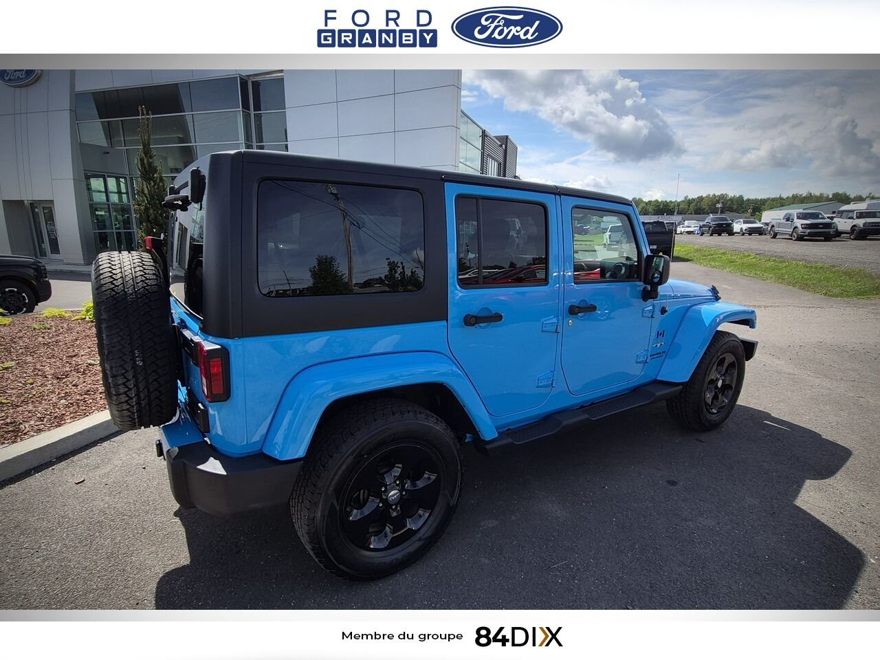 Jeep Wrangler Unlimited 2017 Bleu Granby - photo #6