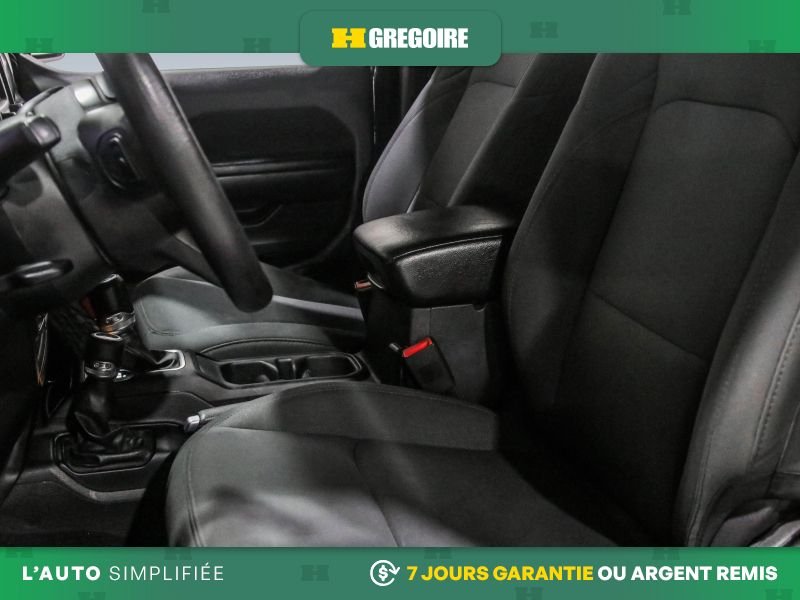 Jeep Wrangler 2019 Blainville - photo #13