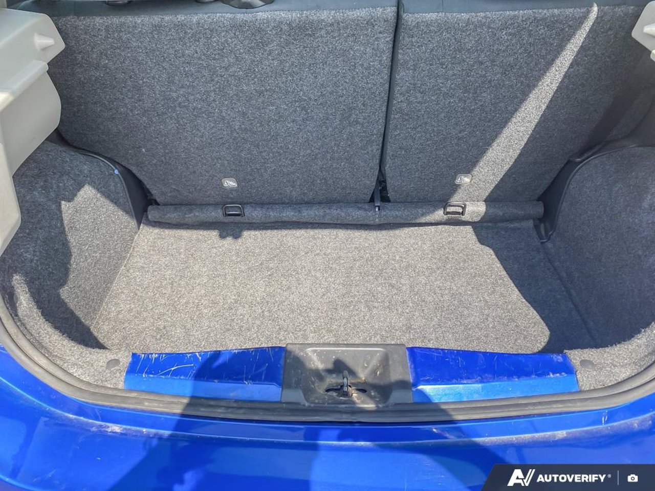 2017 Nissan Micra 3N1CK3CP0HL259090 Blue Mirabel - photo #14