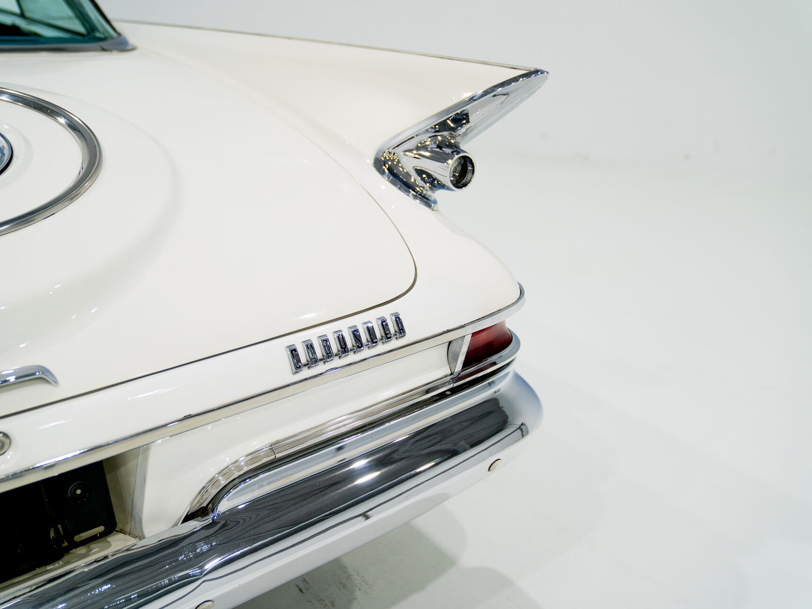 1961 Chrysler Windsor White Montreal - photo #29
