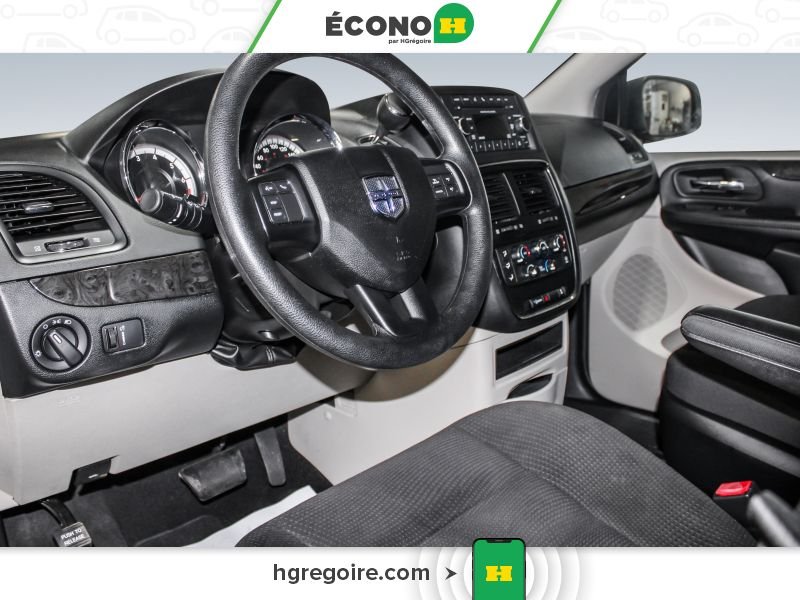 2018 Dodge GR Caravan Silver Laval - photo #9