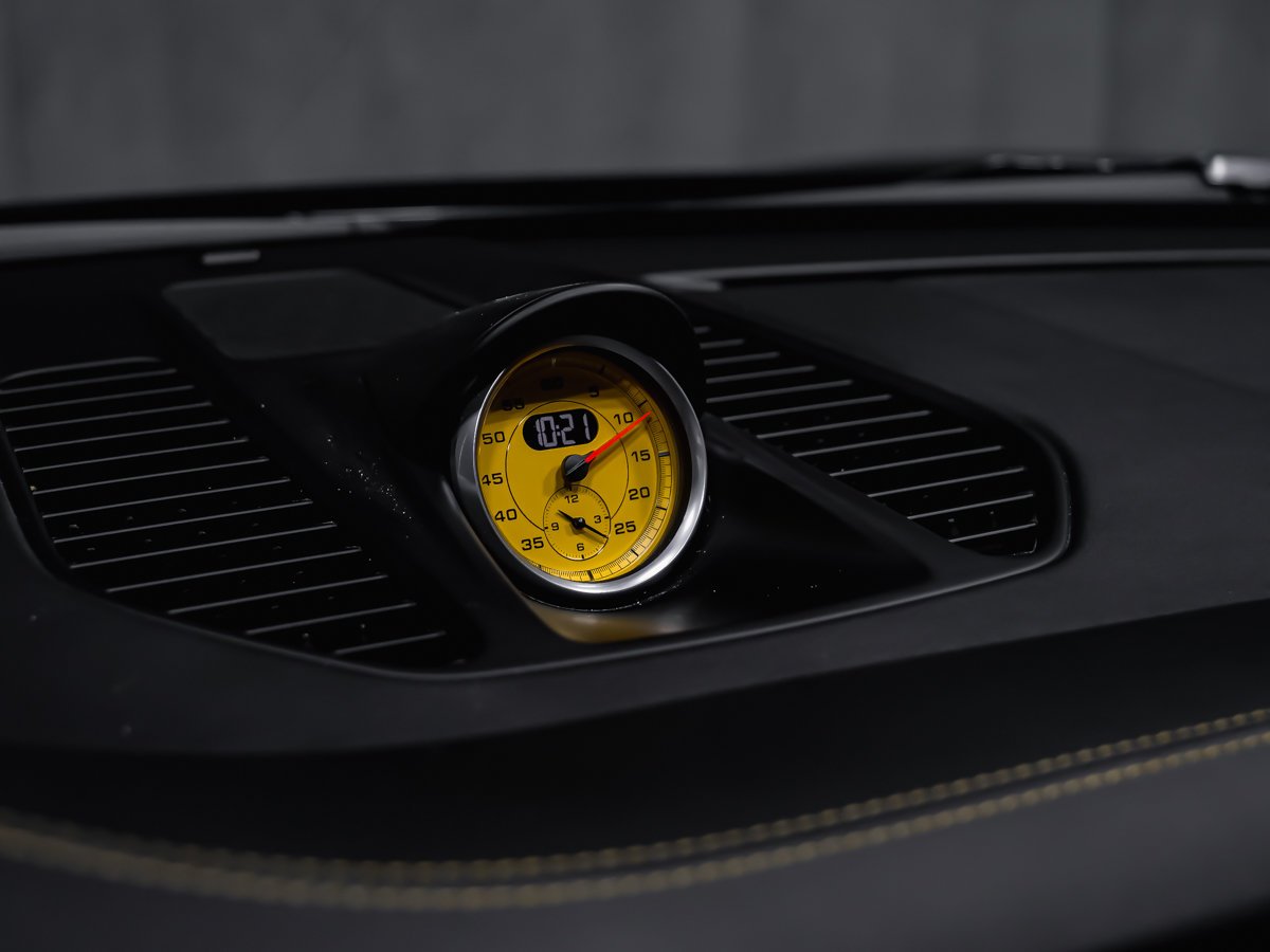 2017 Porsche 911 TURBO S Black Montreal - photo #21