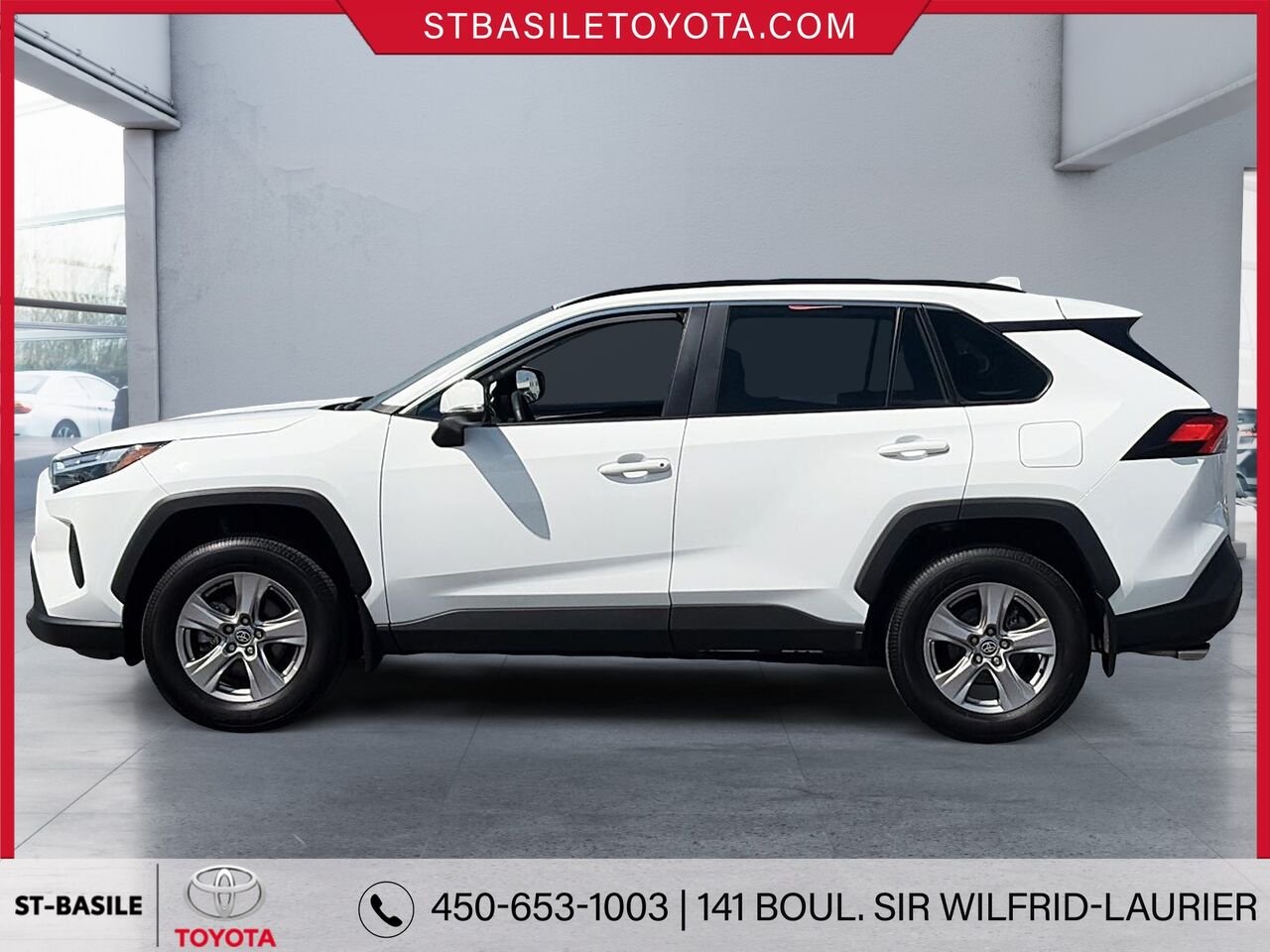 2025 Toyota RAV4 White Saint-Basile-le-Grand - photo #7