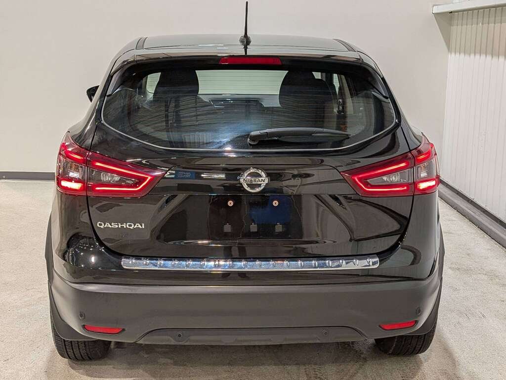 2023 Nissan Qashqai FWD S CVT Black Val-David - photo #3