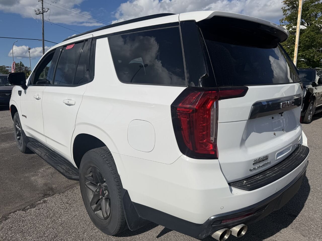 2023 GMC YUKON AT4 AT4 4 portes 4RM White Ottawa & Gatineau - photo #18