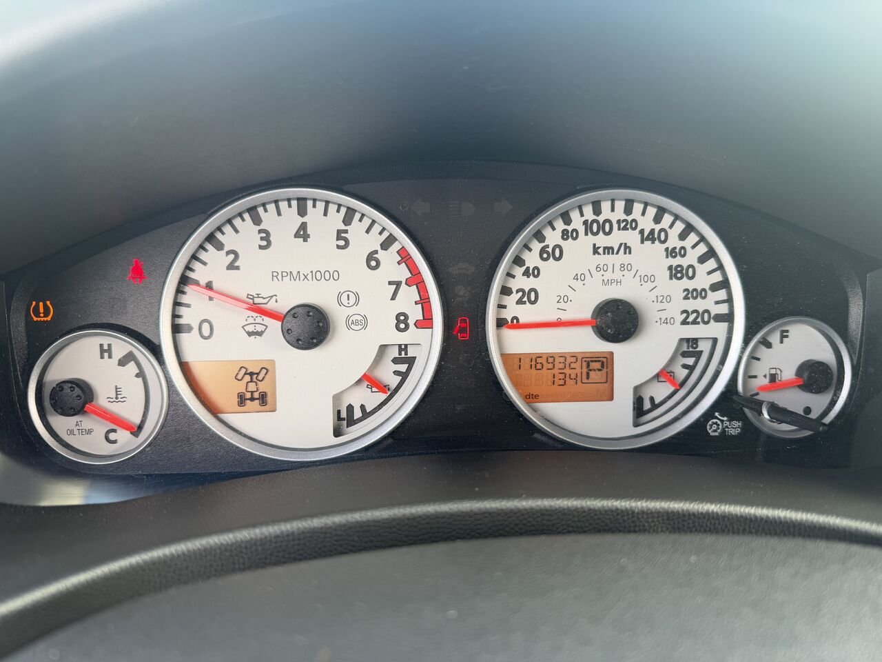 NISSAN FRONTIER PRO-4X SV cabine double 4x4 caisse longue BA 2018 Gris Ottawa & Gatineau - photo #3