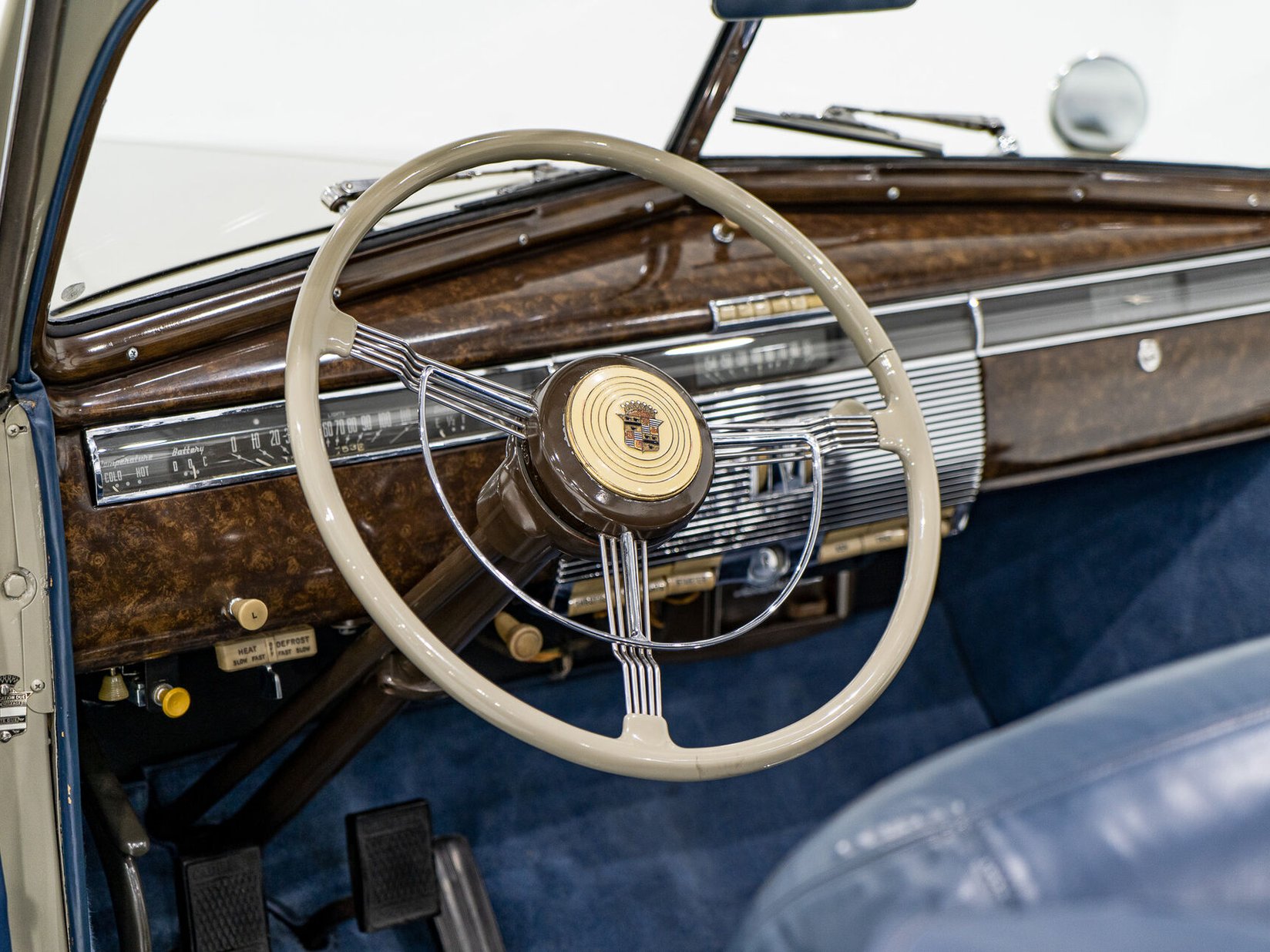 Cadillac Series 75 1 of 27 built. Former CCCA National first prize winner *PRICE IN USD* 1939 Brun Montréal - photo #76