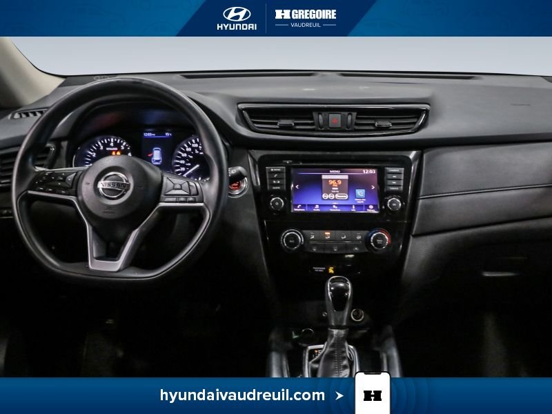2018 Nissan Rogue Grey Laval - photo #23