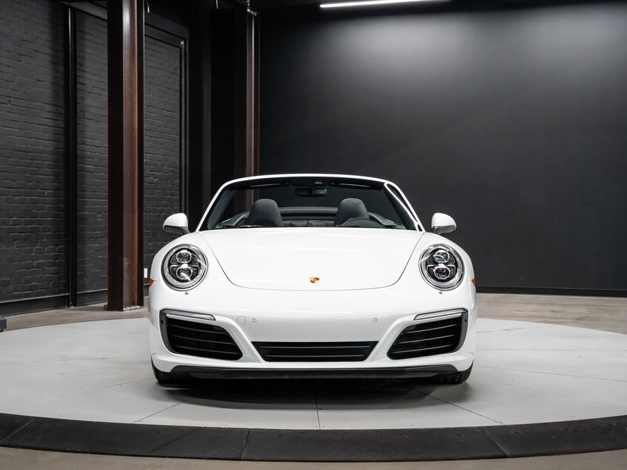 2018 Porsche 911 2018 White