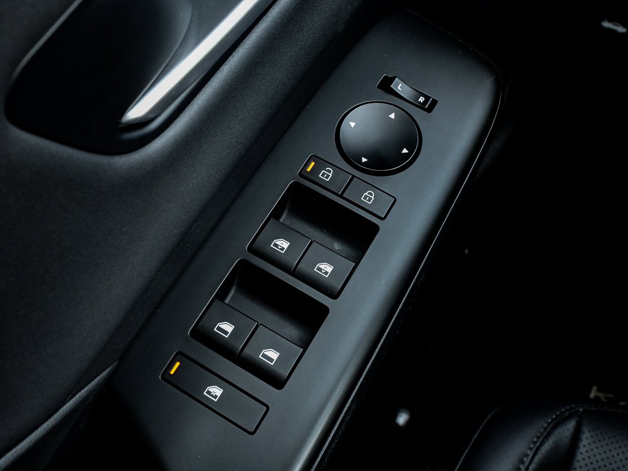 2026 Hyundai Kona 2.0L Preferred AWD w/Trend Package Grey Sherwood Park - photo #18