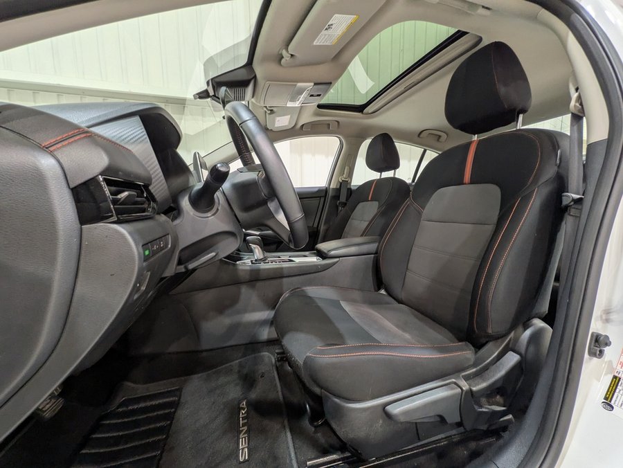 Nissan Sentra SR Manual 2024 Blanc