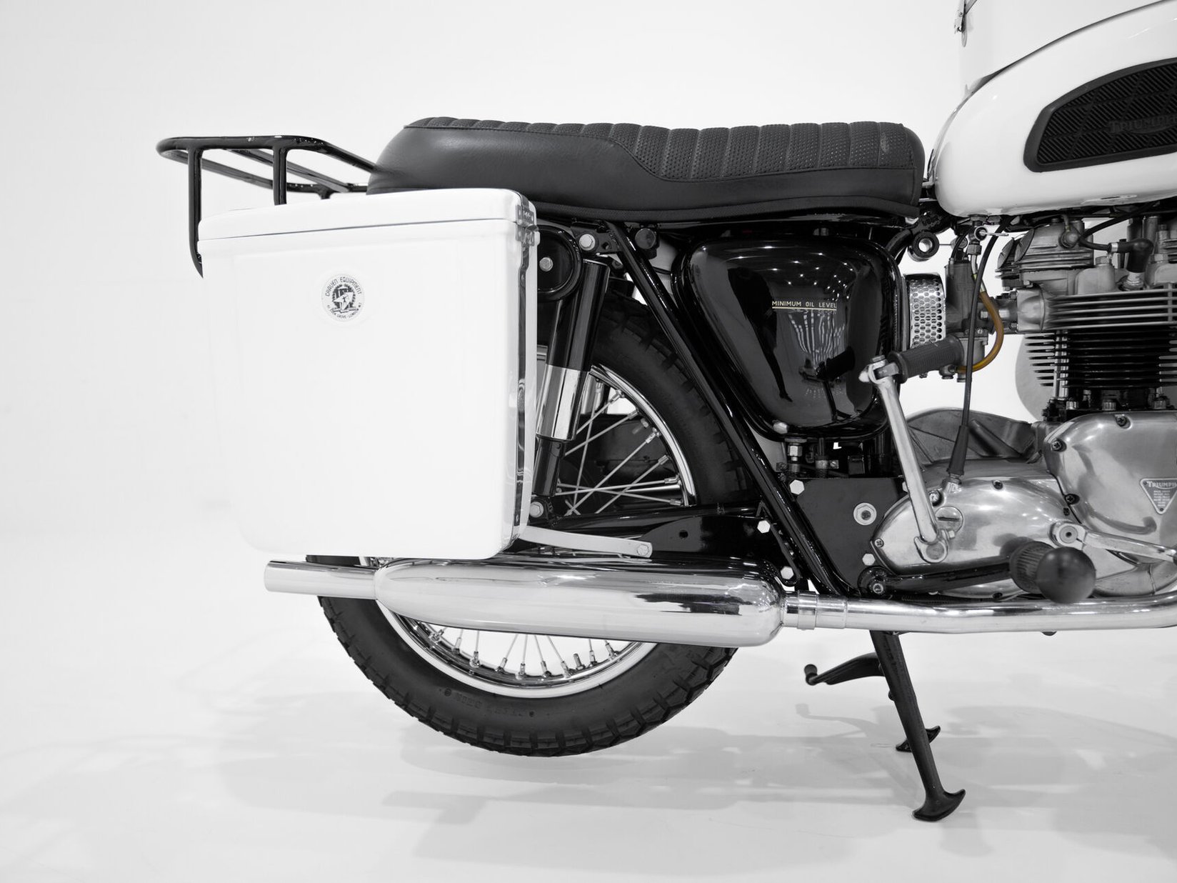 Triumph Trophy TR6P Saint 1968 Blanc Montréal - photo #25