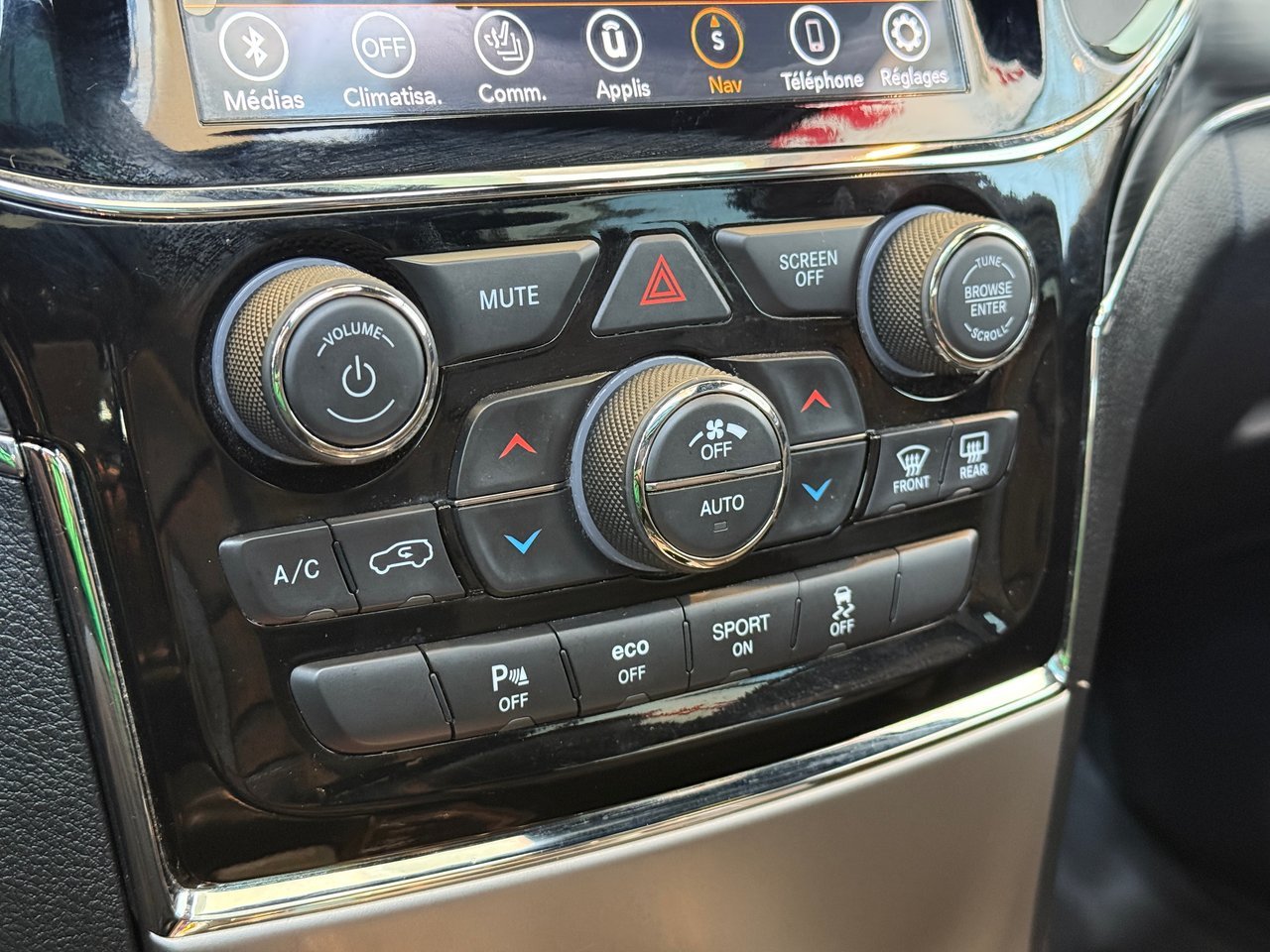 2019 Jeep Grand Cherokee Notre-Dame-des-Prairies - photo #18