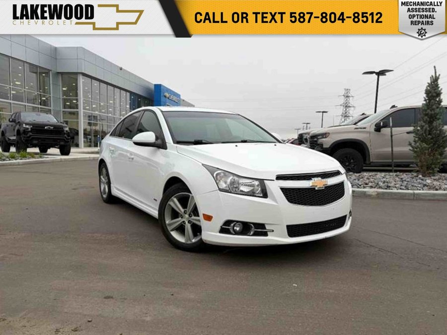 2013 Chevrolet Cruze 2013 White