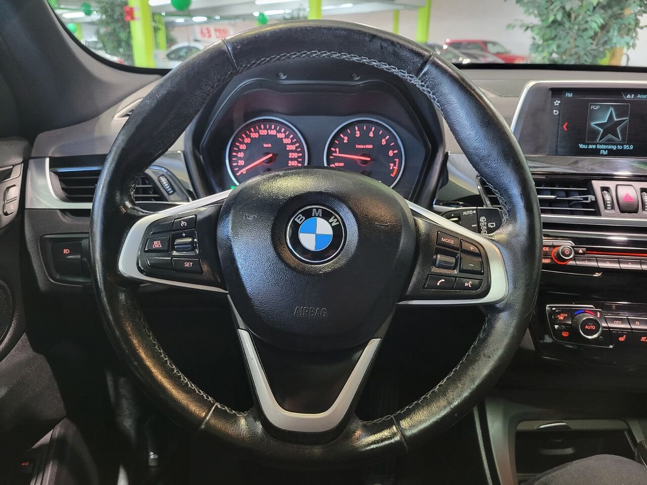 BMW X1 2018 Noir Longueuil, - photo #17