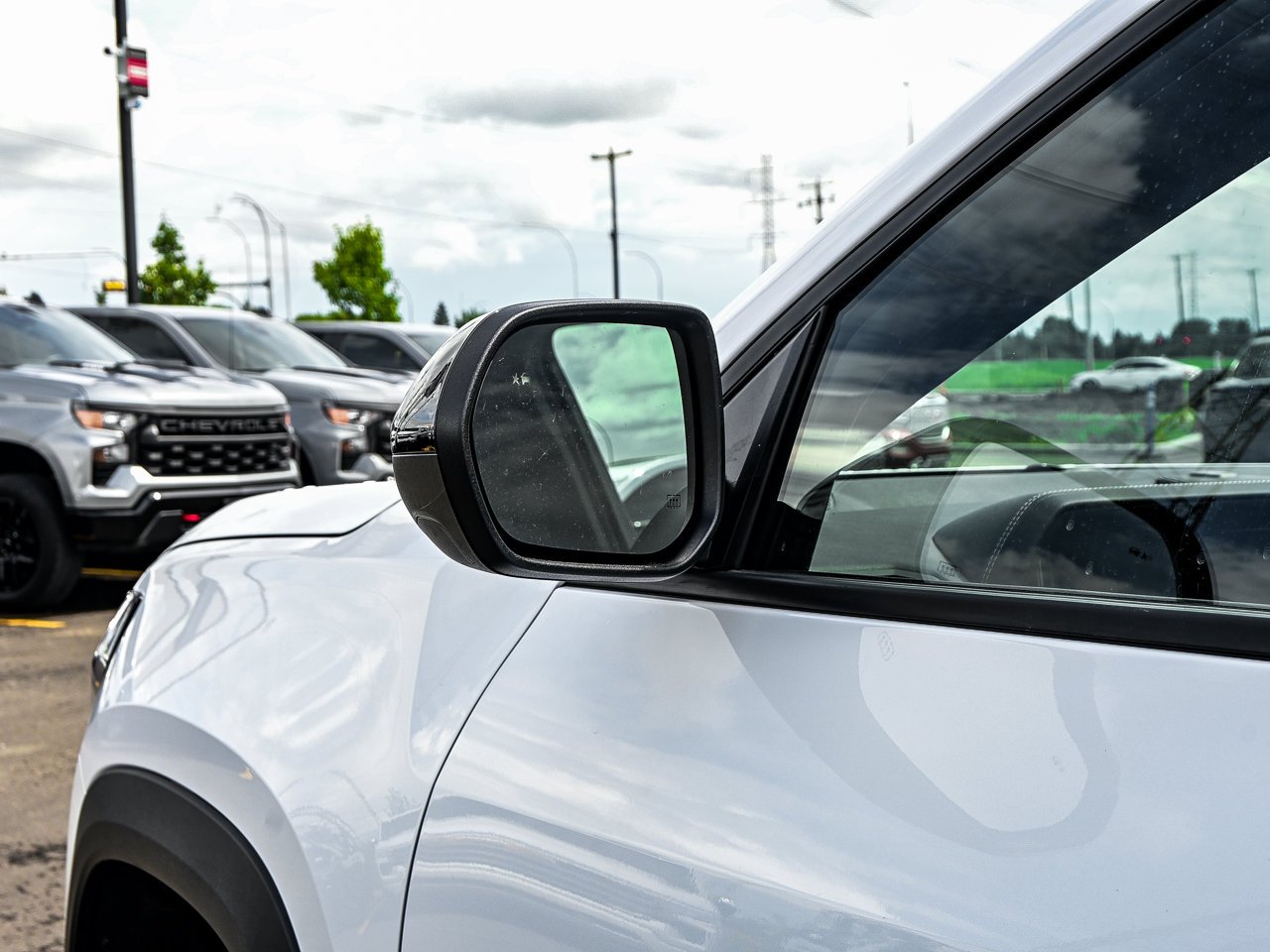 2026 GMC Terrain AWD 4dr Elevation White Sherwood Park - photo #6
