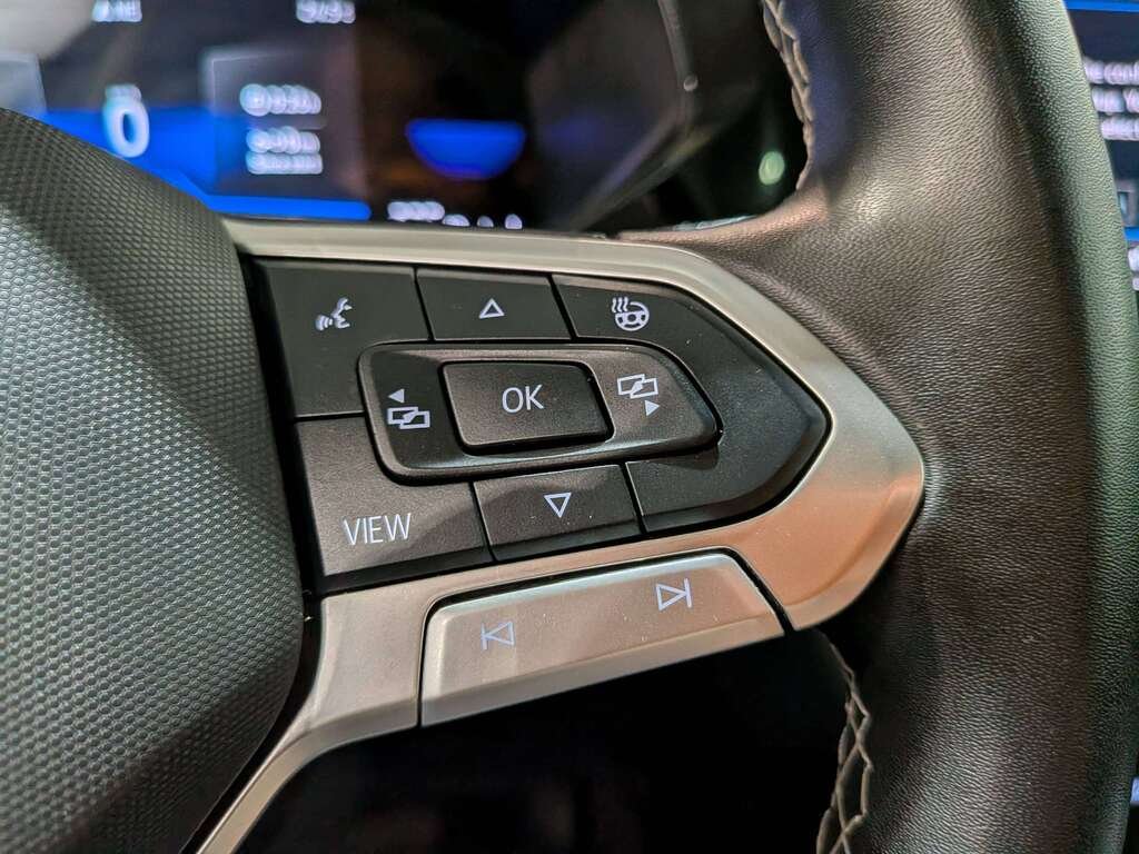 2024 Volkswagen Taos Comfortline 4MOTION Grey Val-David - photo #16