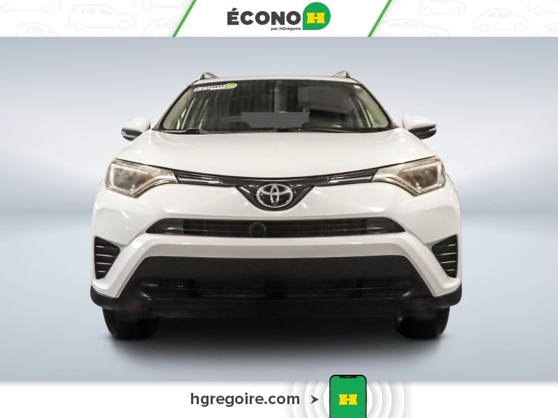 2017 Toyota Rav 4 White Blainville - photo #1