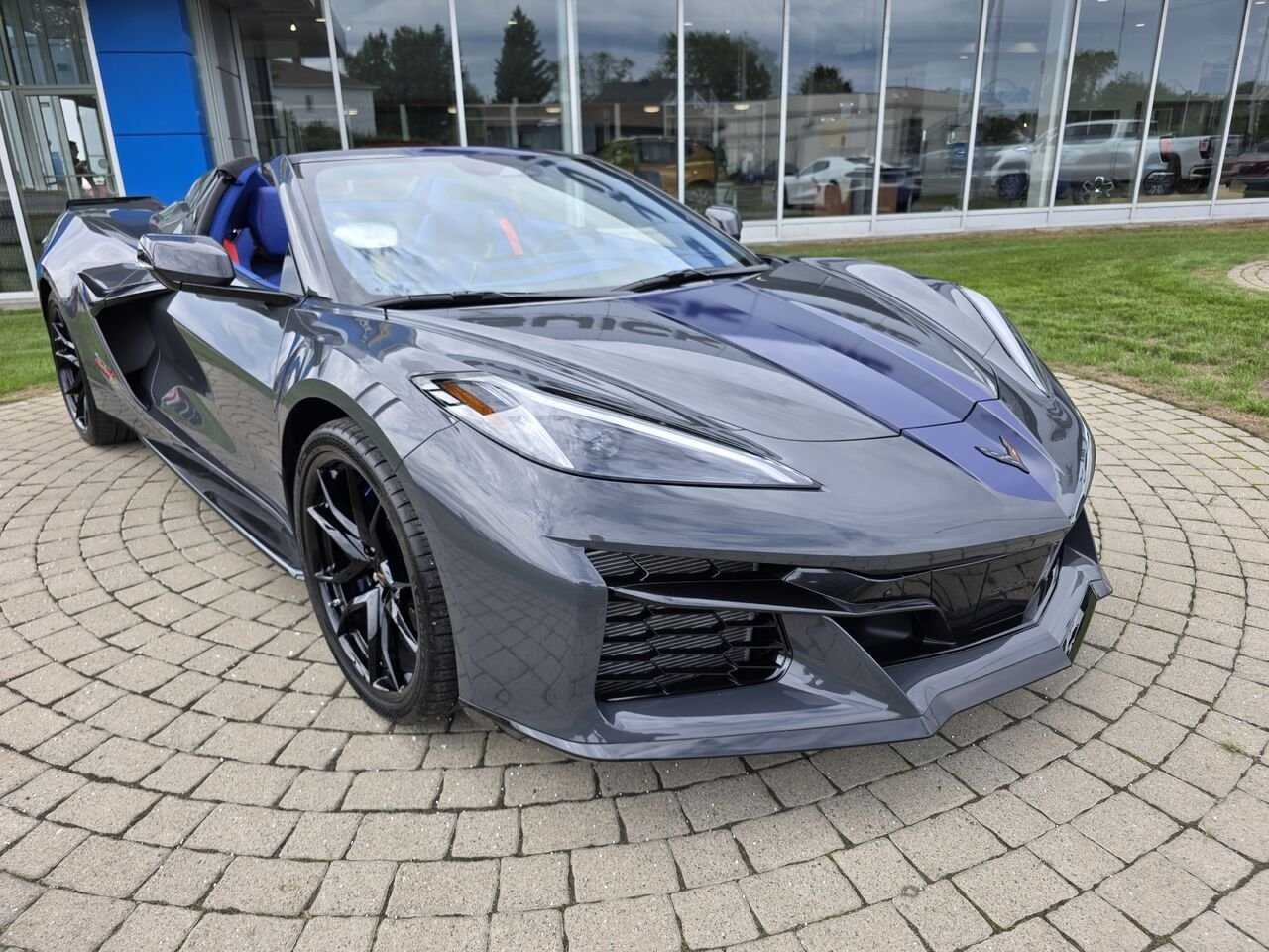 Chevrolet Corvette 3LT 2027 Gris Pitch métallisé Rouyn-Noranda - photo #7