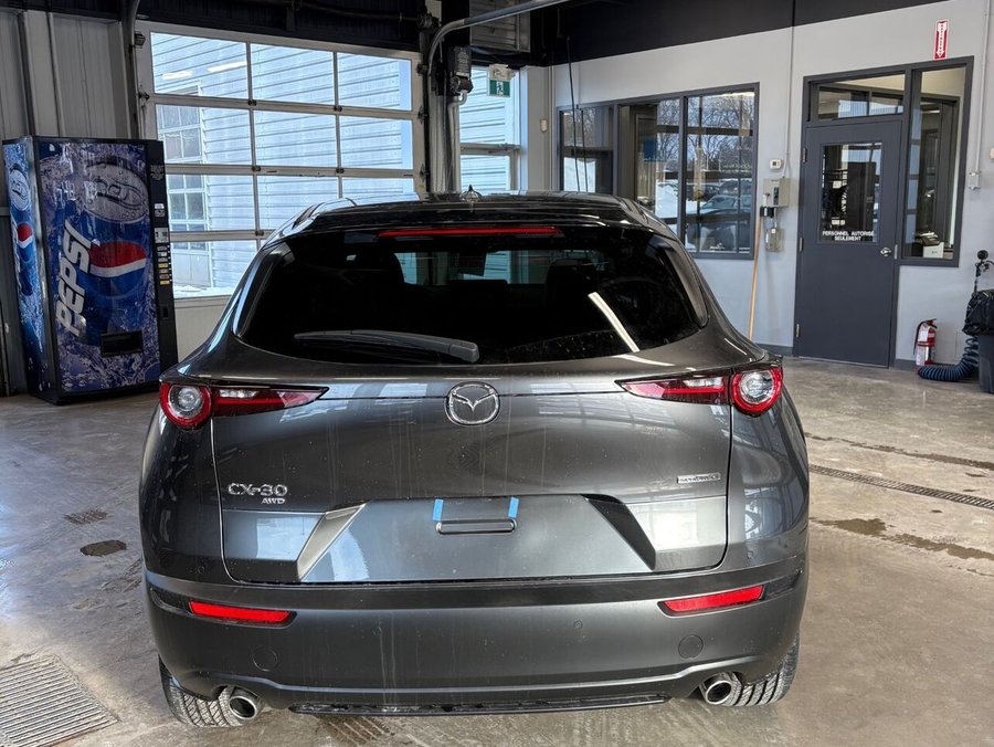 MAZDA CX-30 2026 2026 Gris mécanique métallisé