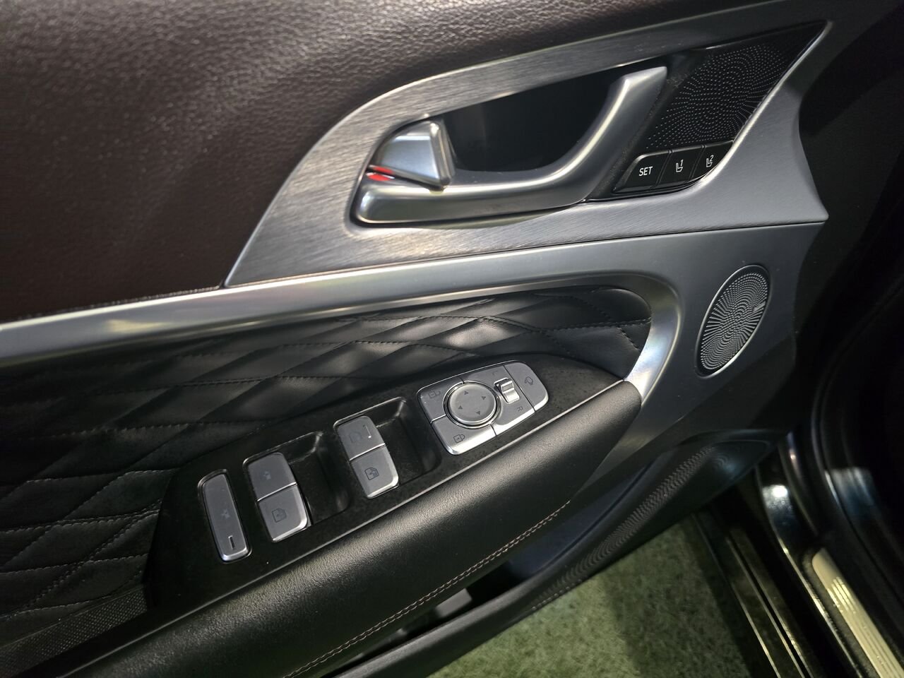 Genesis G70 2019 Noir Longueuil, - photo #11