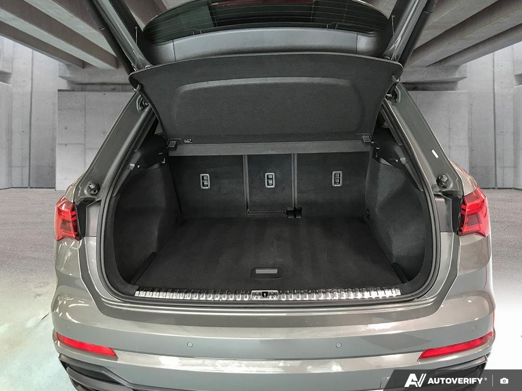2019 Audi Q3 2600536B | Technik Grey Edmonton - photo #11