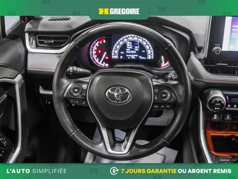 2023 Toyota Rav 4 Red Blainville - photo #18