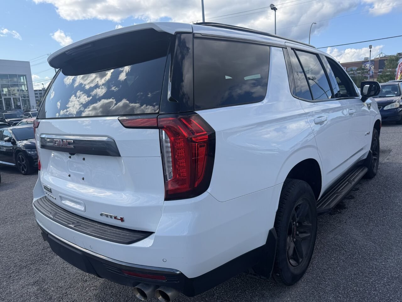 2023 GMC YUKON AT4 AT4 4 portes 4RM White Ottawa & Gatineau - photo #21