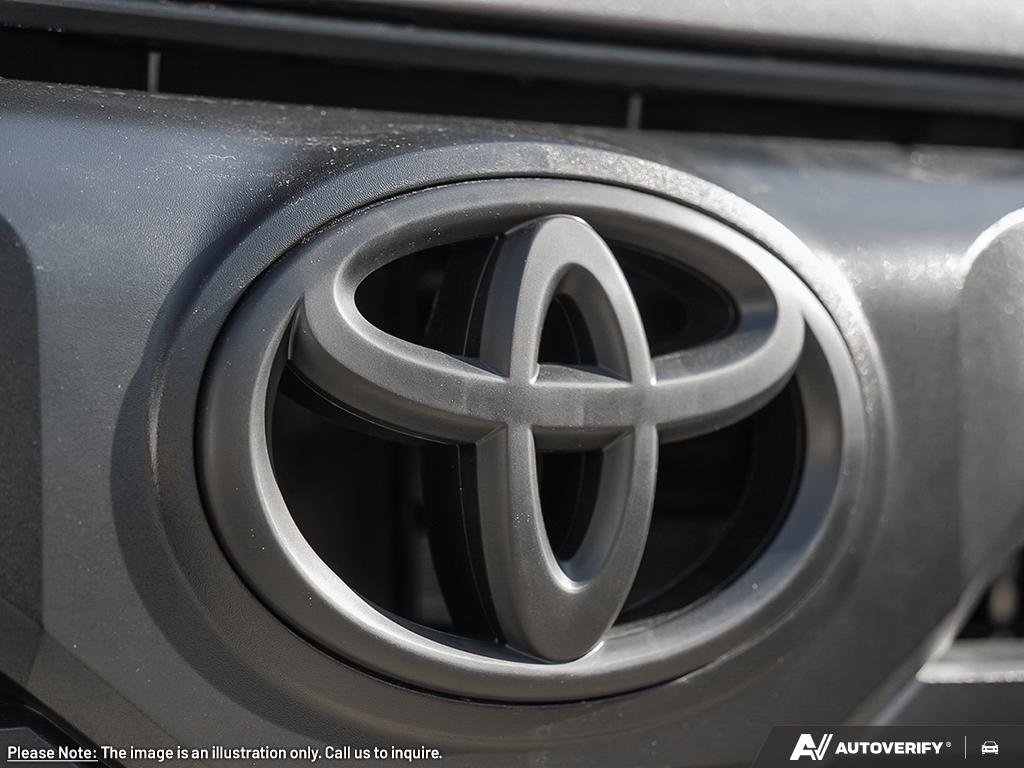 2026 Toyota Tundra 2602163 | Platinum Hybrid Celestial Silver Metallic Edmonton - photo #8