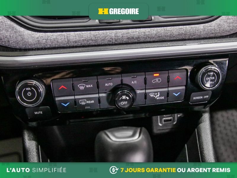 2025 Jeep Compass White Laval - photo #19