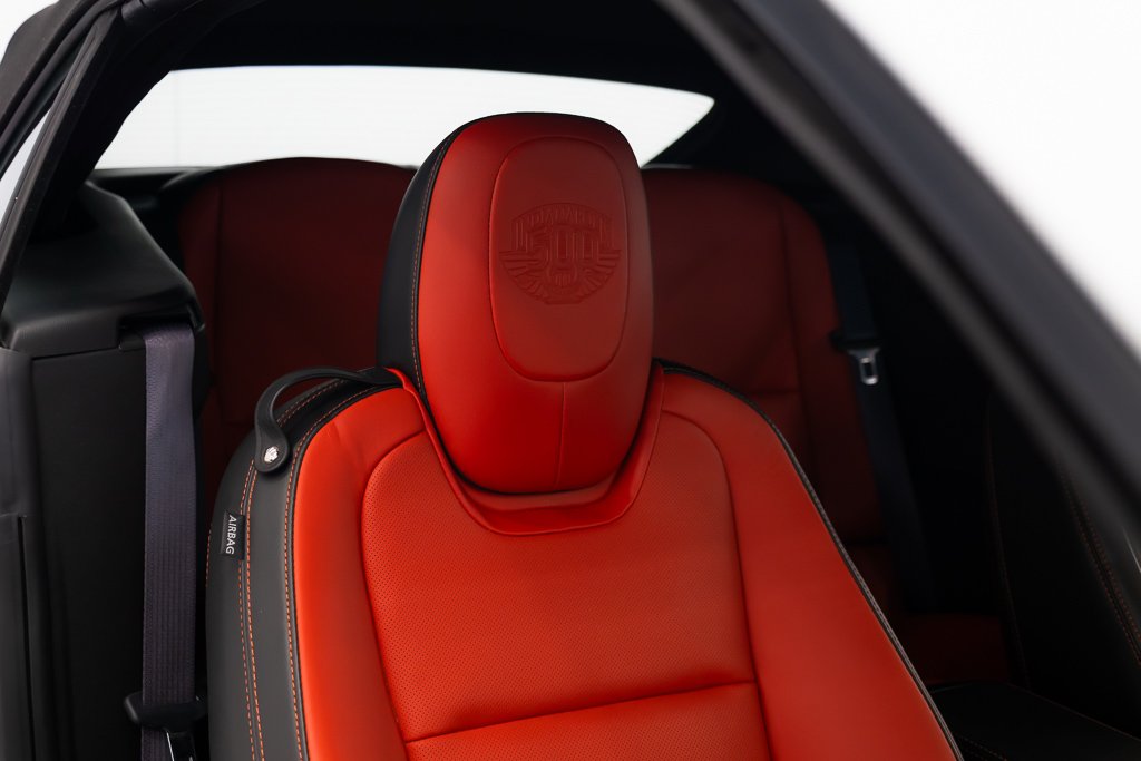 2011 Chevrolet Camaro 2dr Conv 2SS | PRICE IN USD | 14 of 50 White Kirkland - photo #23