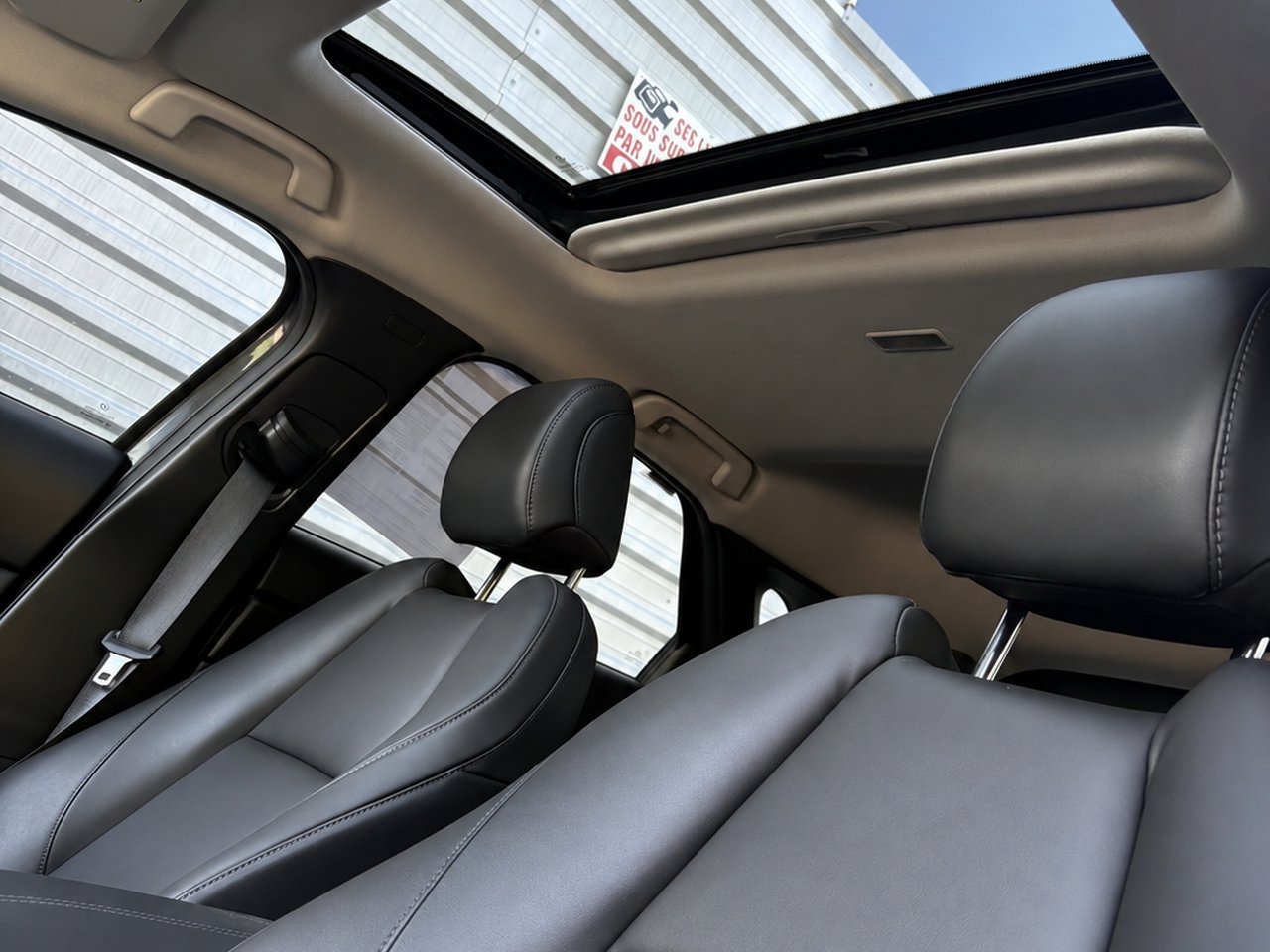 2023 Mazda CX-30 GS GROUPE DE LUXE Grey Châteauguay - photo #7