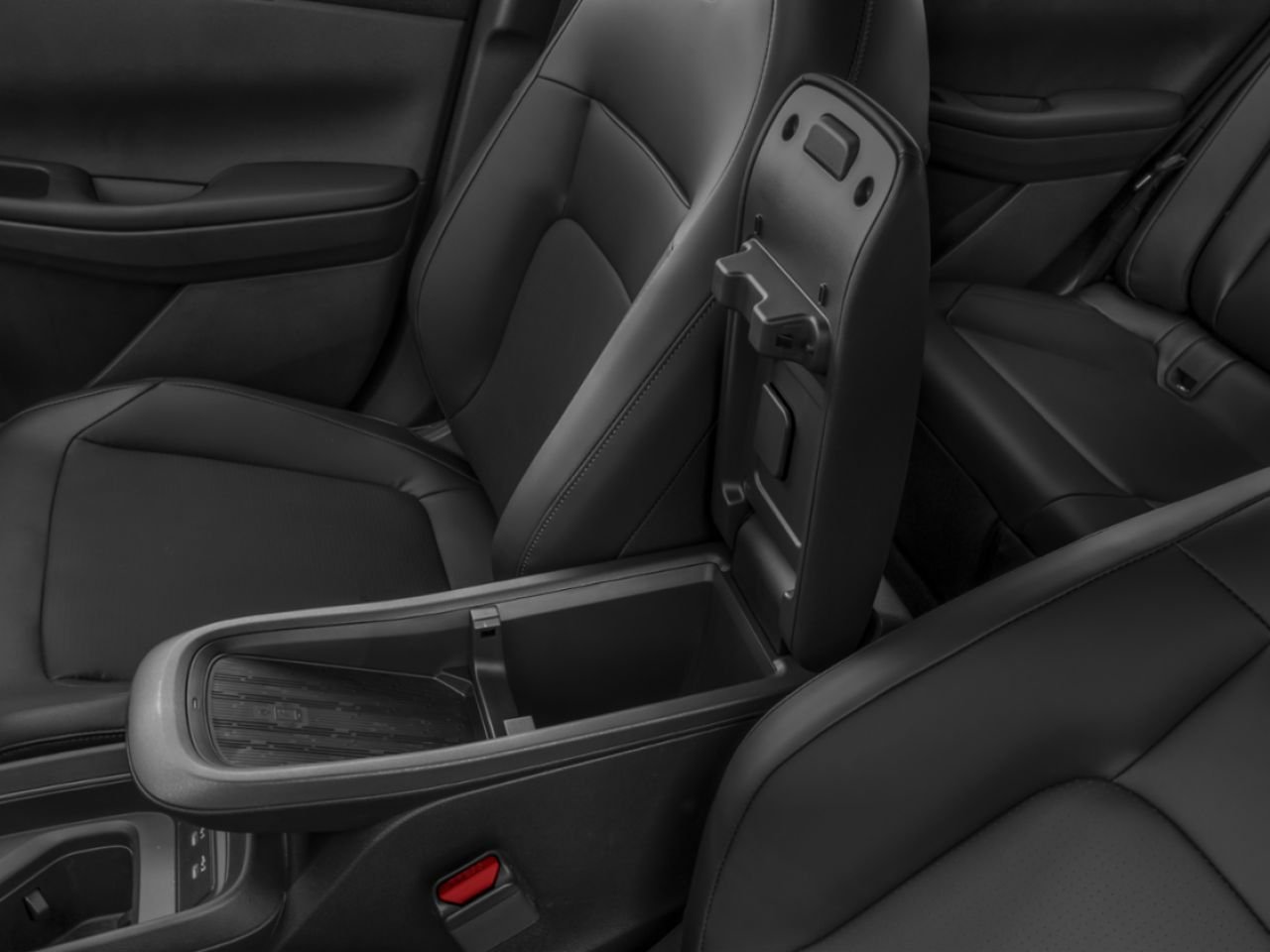 Nissan LEAF 2026 Blanc Everest nacré triple couche/Noir Saint-Basile-le-Grand - photo #9